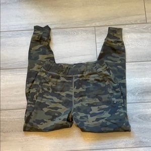 Size Medium Camo Alphalete Joggers